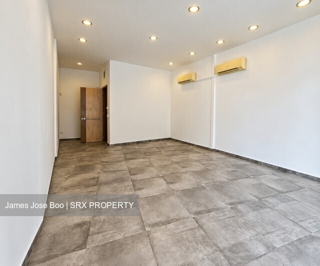 Cheap shop Farrer Park | toilet | suits massage, TCM, clinic (D8), Retail #639120681